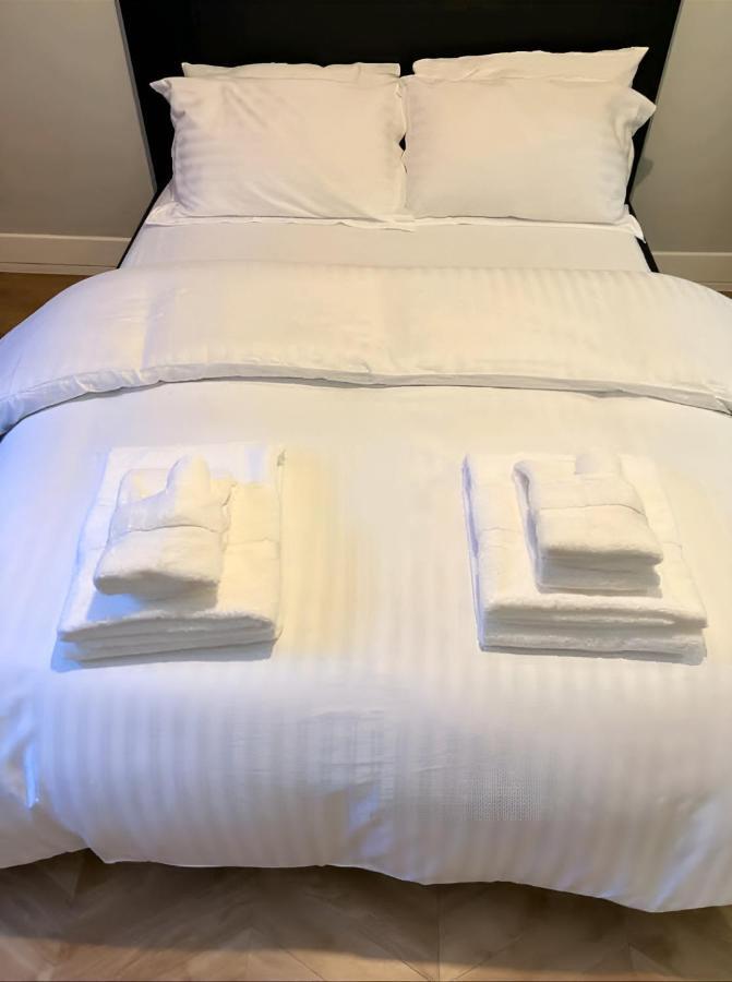 برمنغهام Elis - Luxe Stay For Less المظهر الخارجي الصورة
